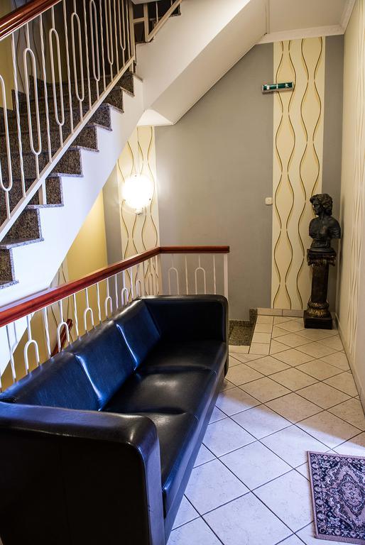 Bl Luxus Apartman Сегед Экстерьер фото